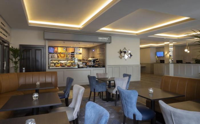 Grand Canal Hotel