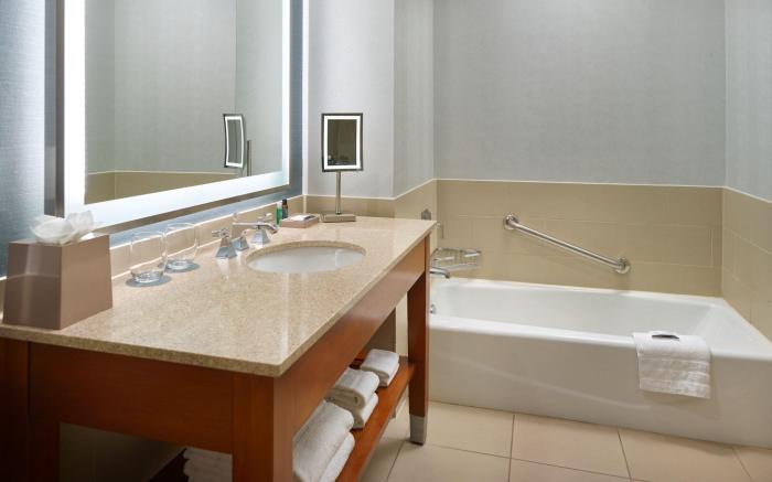 The Westin Memphis Beale Street