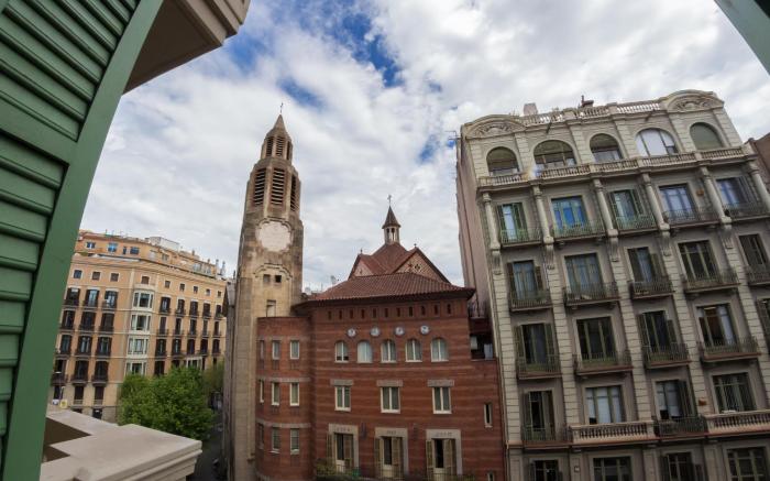 Sant Jordi Hostels Rock Palace