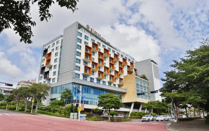 Hotel Bareve