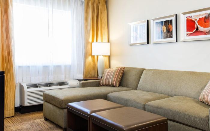 Staybridge Suites West Edmonton By IHG
