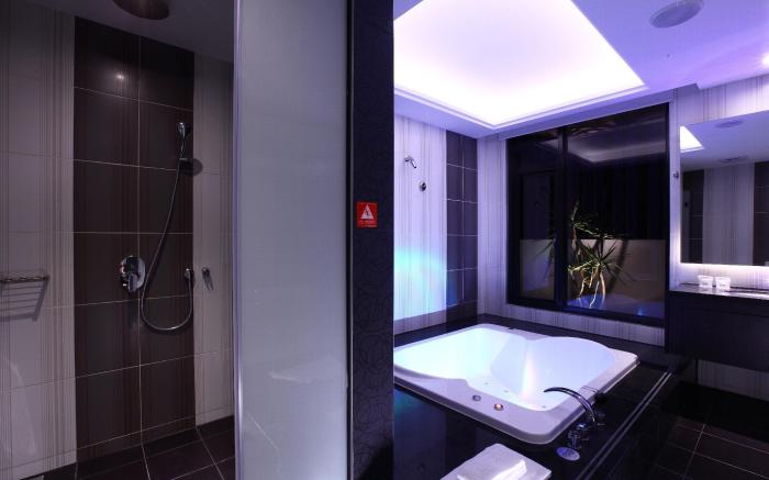 Icloud Luxury Resort and Hotel