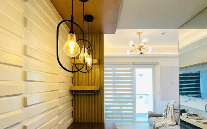 * *11 Warm and Cozy Studio