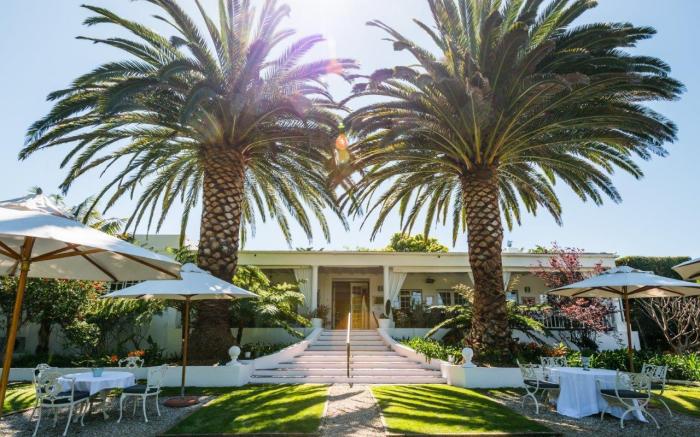 VILLA COLONIALE Private Luxury Retreat