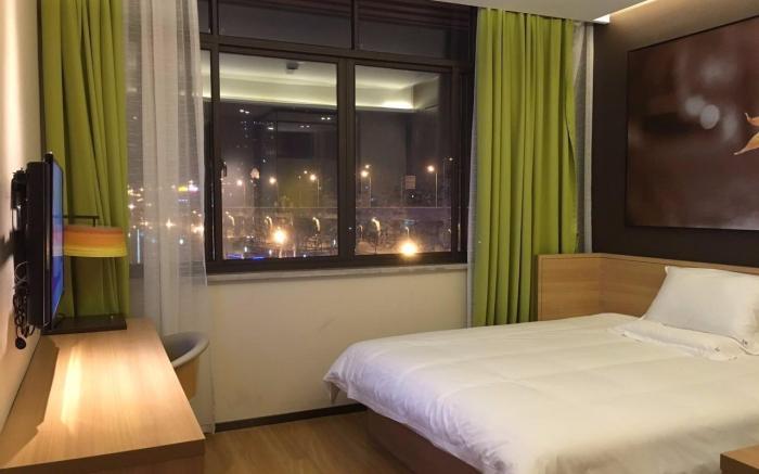IU Hotel Suzhou Mudu Ancient Town Kaima Plaza