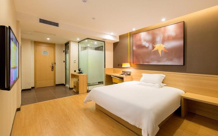 IU Hotel Changsha Railway Station Branch