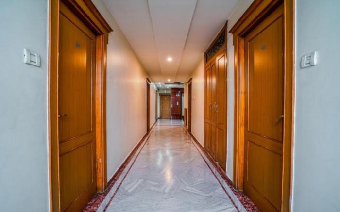 Hotel Tara International