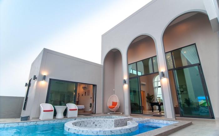 Baan Charoenjai Poolvilla Cha-am