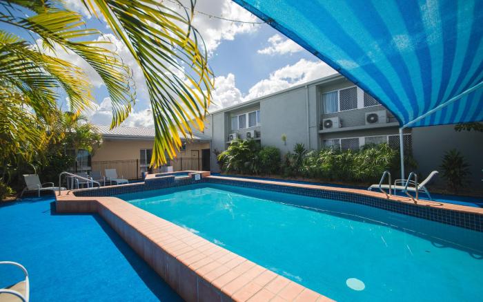 Hampton Villa Motel
