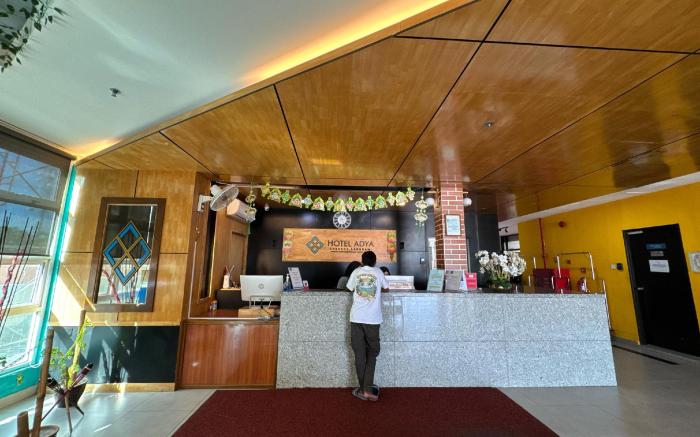Hotel Adya Express Chenang