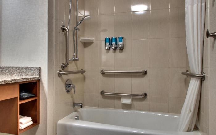 Drury Inn & Suites Iowa City Coralville