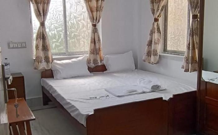 Regencyy Guest House