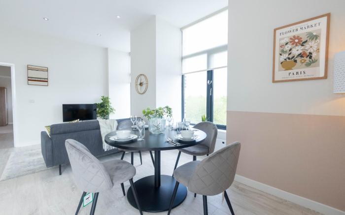 Leeds Haven Niche 1 2 Bedroom Apartments with Cityscape views by Belvilla