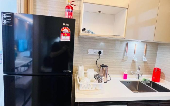 Charming Sea View 2 BR unit  at R&F Princess ANJU