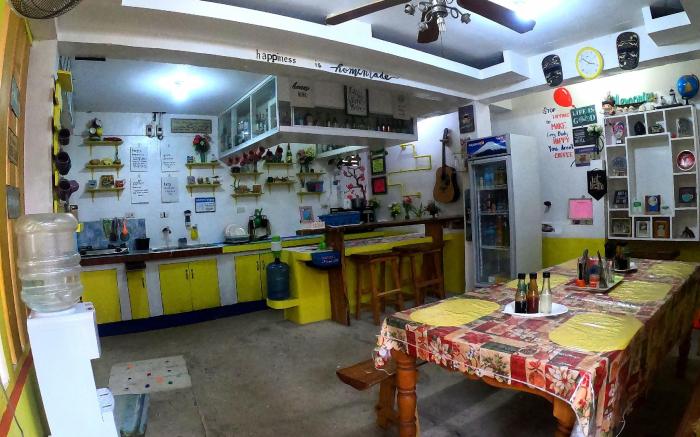 Casa Isabel Hostel