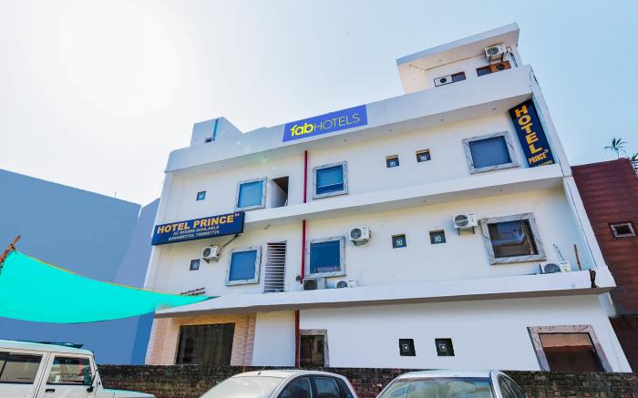 FabHotel Prince 24