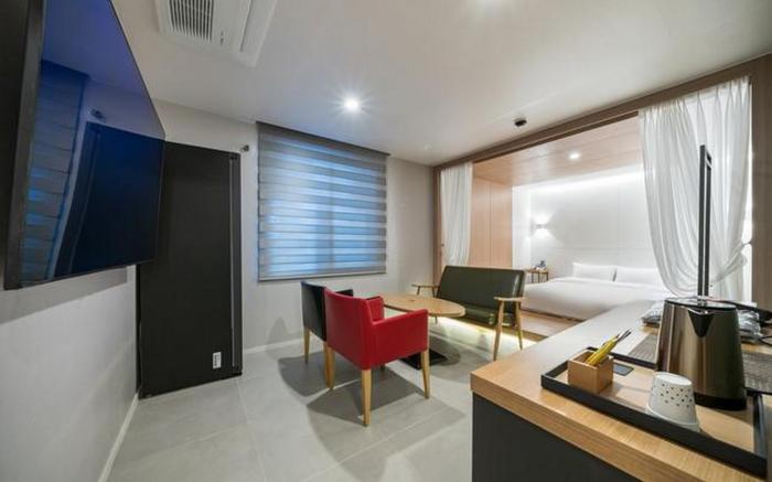 Geojedo Gohyeon High End Hotel