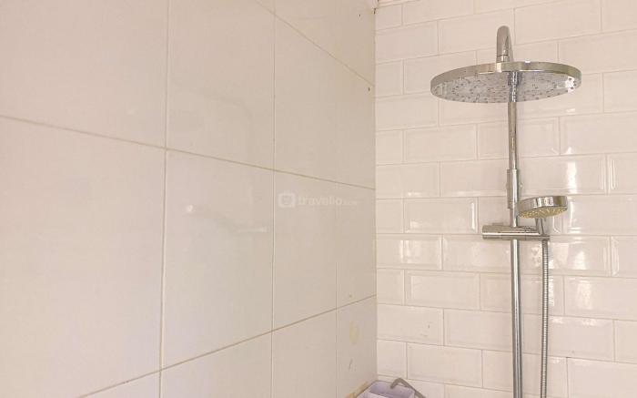 Modern Look 2BR @ Puri Garden By Travelio