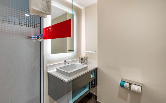 Vīb Best Western Springfield