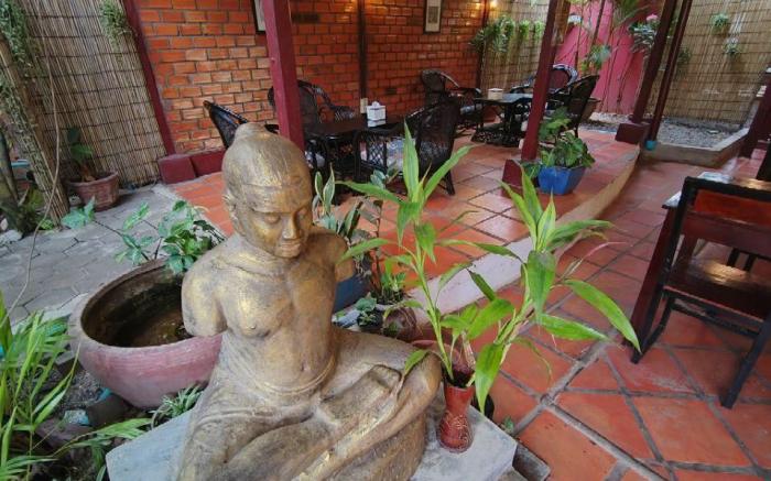 Soben Cafe Guesthouse & Restaurant