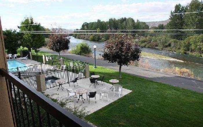 Baymont by Wyndham Yakima Riverfront