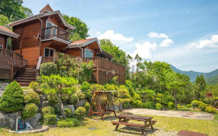 Yangpyeong Isobiyagi Spa Pension