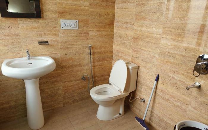 Eminence Resort & Gym