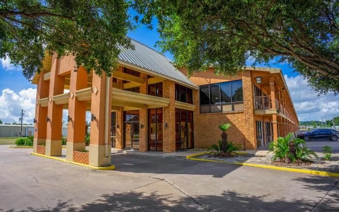 River Valley Motor Inn By OYO La Grange Texas