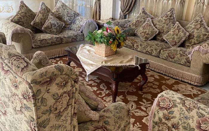 Luxurious House at the Pyramids