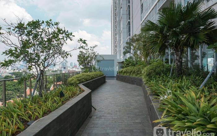 Luxurious Studio @ Menteng Park Apt By Travelio