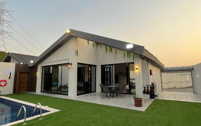 Wonderful residence with complete privacy