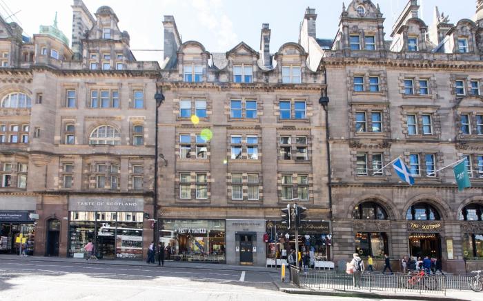 Linton Collection 28 North Bridge