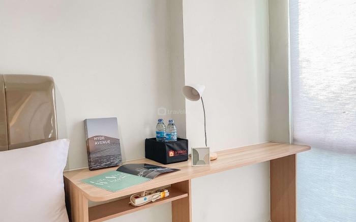 Good Place Studio Grand Dhika City By Travelio