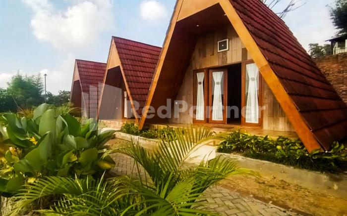 Glamping Pengilon Edupark Mitra RedDoorz