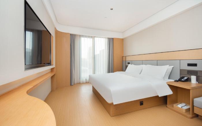 Ji Hotel Jiangyin Lingang Development Zone Puhui Road