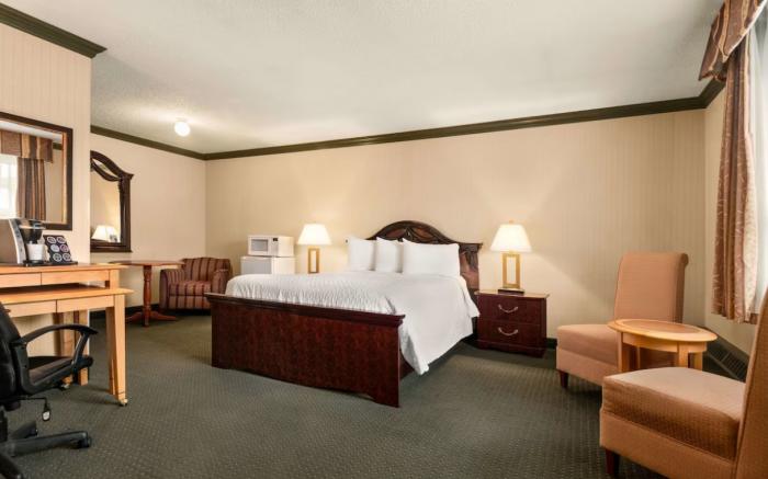 Ramada by Wyndham Dawson Creek