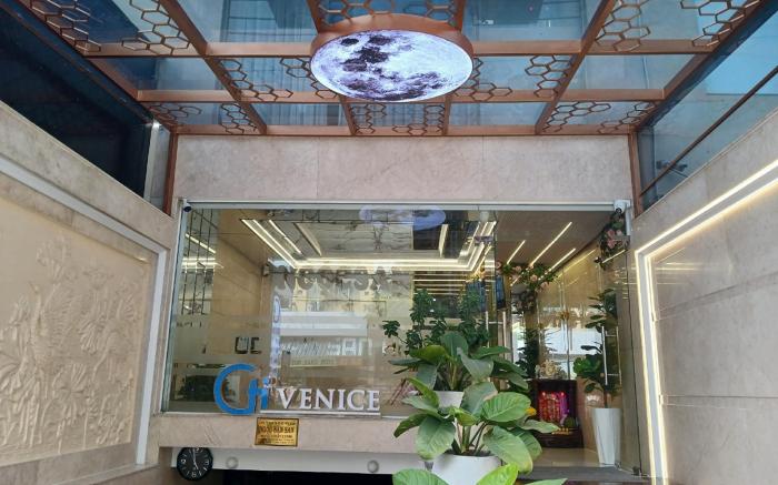 Ngoc San San Hotel
