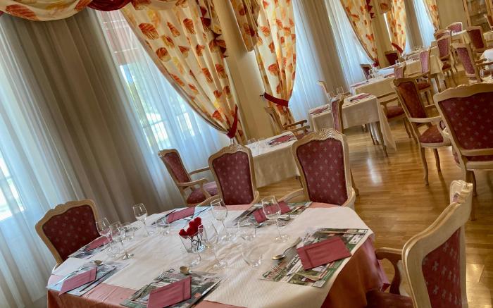 hotel de champagne