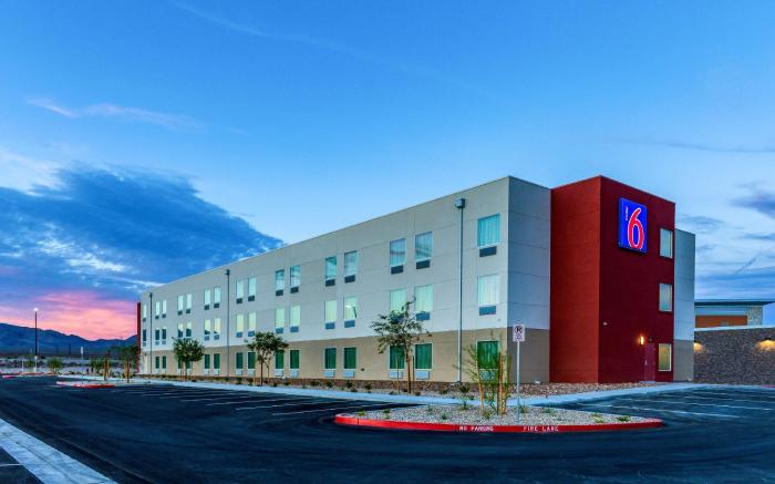 Motel 6 Las Vegas, NV - Motor Speedway