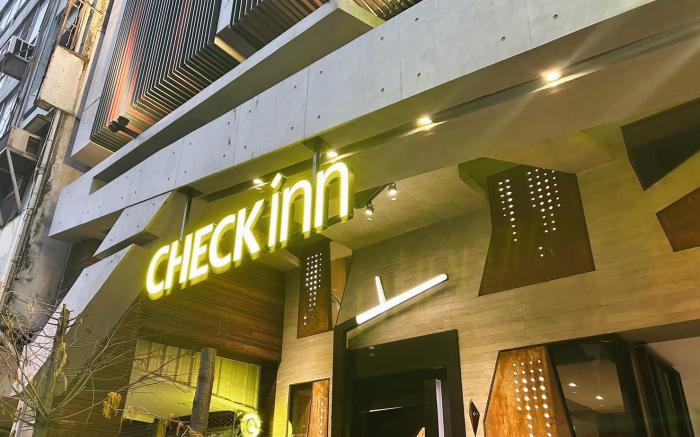 雀客旅館台中中山