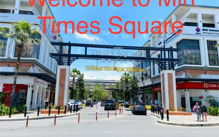 MiriTimesSquare DAJ#6 FREE WiFi