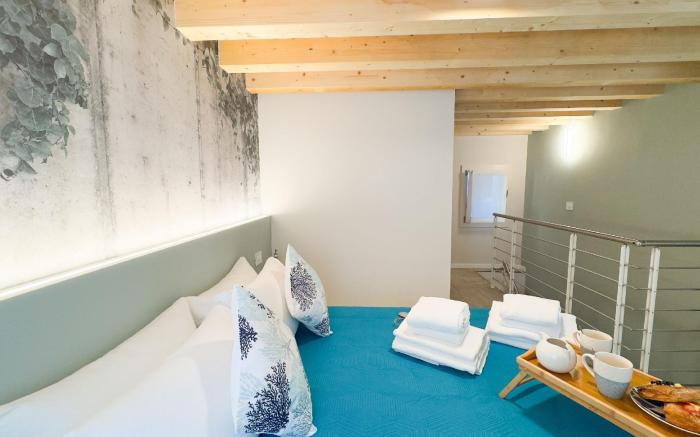 Graceful Apartments Paradise by Ca-Sa Check