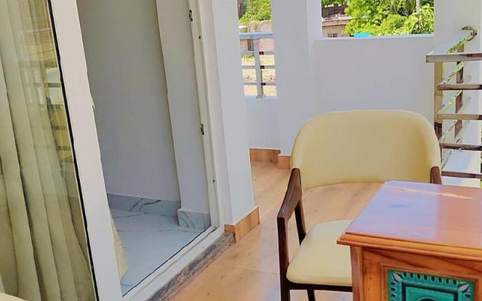 One BHK Suite- 201@ Kanti Villa -MahaShiva Retreat