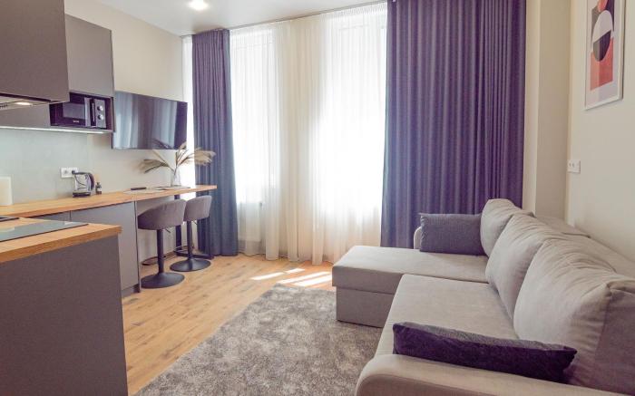 Smart House Apartments