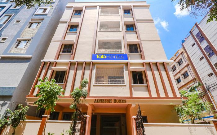 FabHotel Prestige Castle - Nr KIMS Hospital, Kondapur