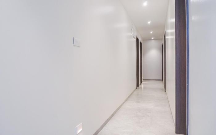FabHotel Prime Athiti Delight Stay - Nr. D'Mart