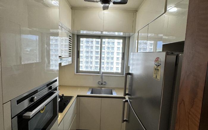 Regent Hill Hiranandani property 