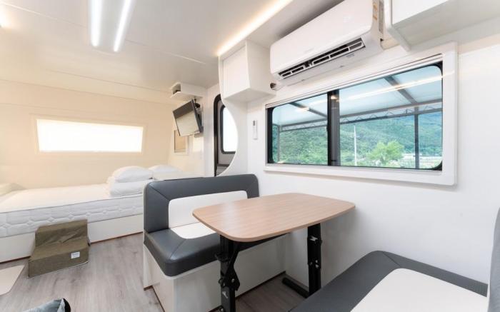 Gapyeong Violin Glamping N Caravan