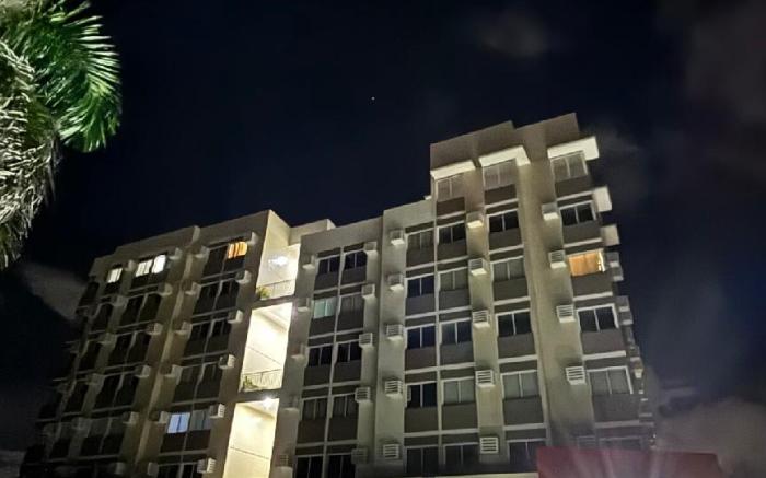 Cozy Condo with Pool along Tagaytay-Sta Rosa Rd