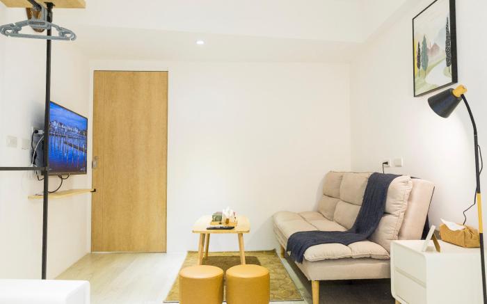 Two rooms Apartment_LongShan Temple_Ximen_RoomC